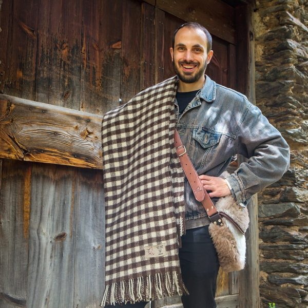 Manta de pastor <span class="notranslate"> (Tapaboques)</span> - Imatge 6